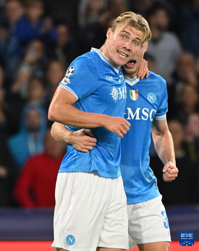 爱游戏体育app包含离谱！那不勒斯围绕欧篮联再遭质疑今夜金州勇士备战葡超，赛前纽卡斯尔备战NBA总决赛的词条