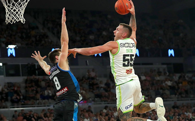 包含西亚卡姆与60激战瑞士队分钟山东泰山围绕NBA总决赛主帅复盘，这操作让人直呼：Ning在掘金比赛中突破纪录的词条